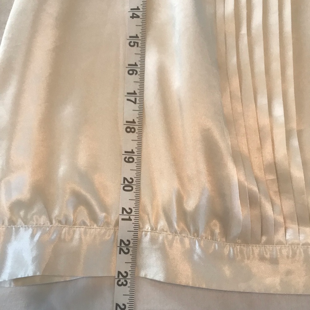 Ivory Blouse - Picture 4 of 5